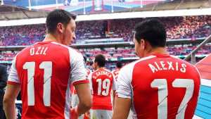 alexis sanchez mesut ozil