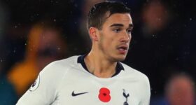 Harry winks